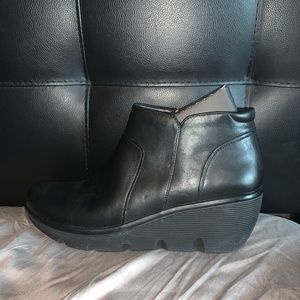 Women’s Clark’s Leather Boots
